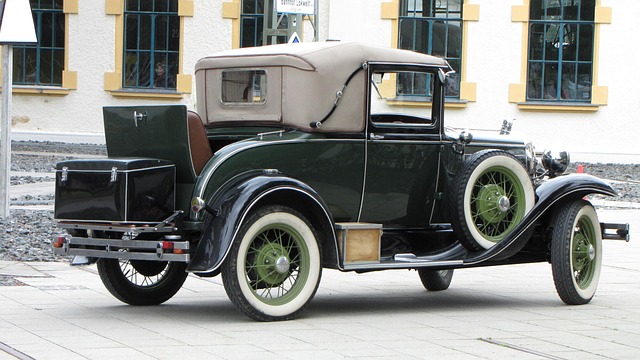dědeček automobil